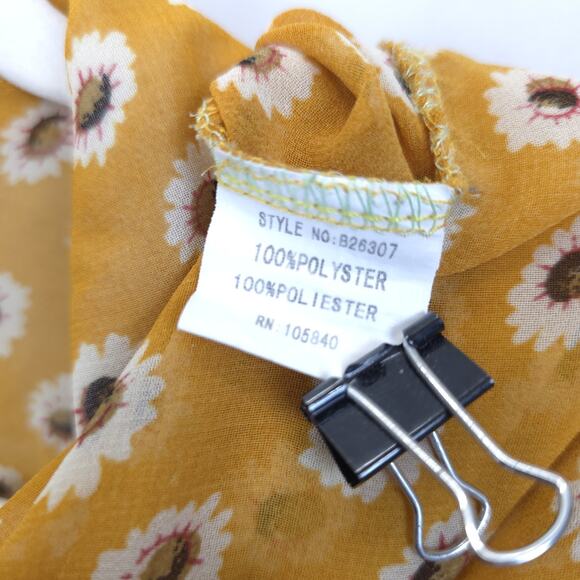 Countess Blouse Womens Medium Ditsy Daisy Floral Tie Front Sheer Ruffle Top - Picture 10 of 12